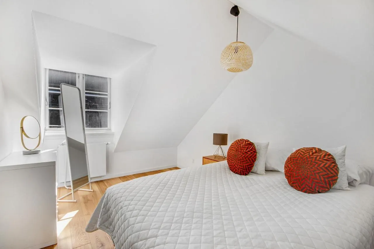 Sanders Regent - Treasured Three-Bedroom Apartment Near Central Square Copenhagen 0*,  Denmark