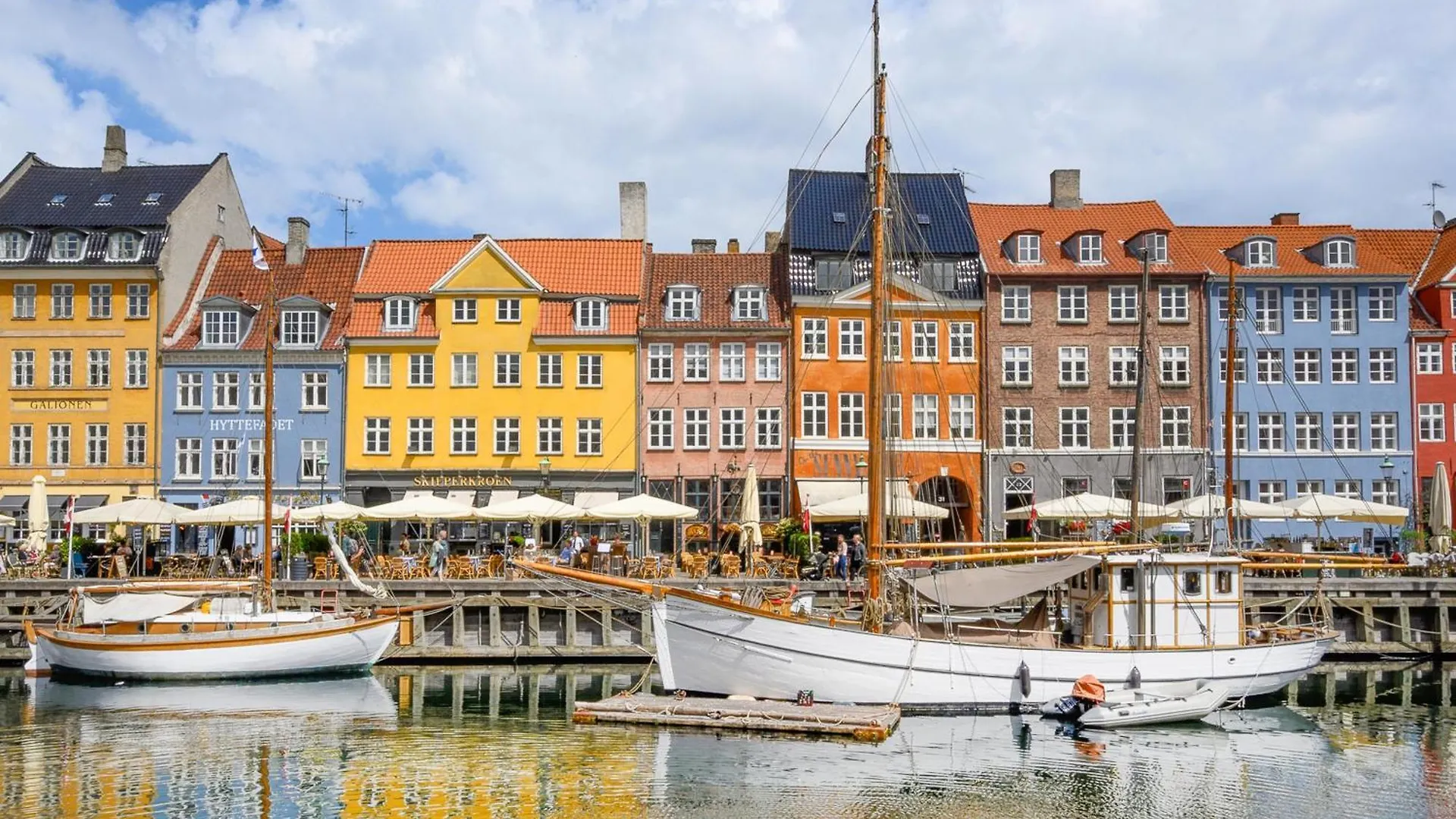 Sanders Regent - Treasured Three-Bedroom Apartment Near Central Square Copenhagen 0*,  Denmark